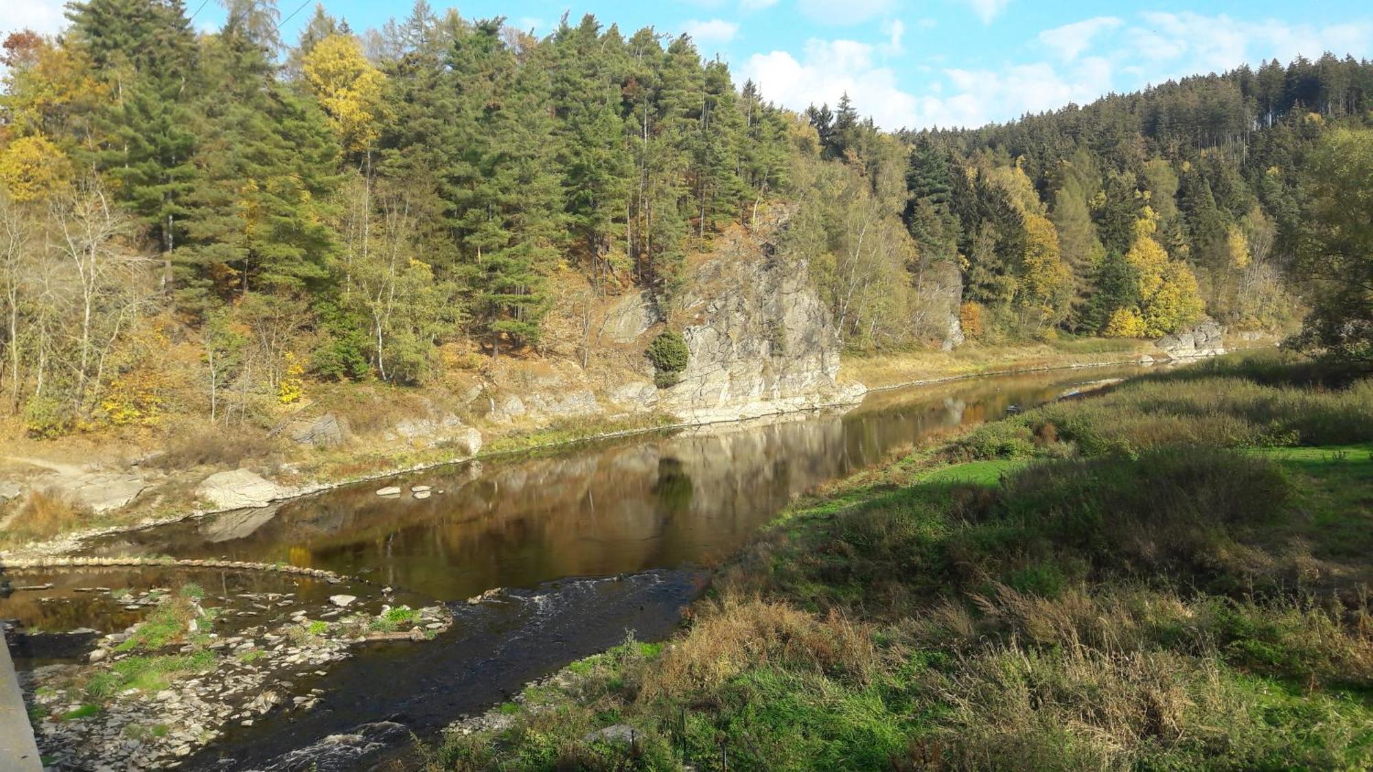 Hotel Gasthof Zum Alten Schulmeister Harra Esterno foto